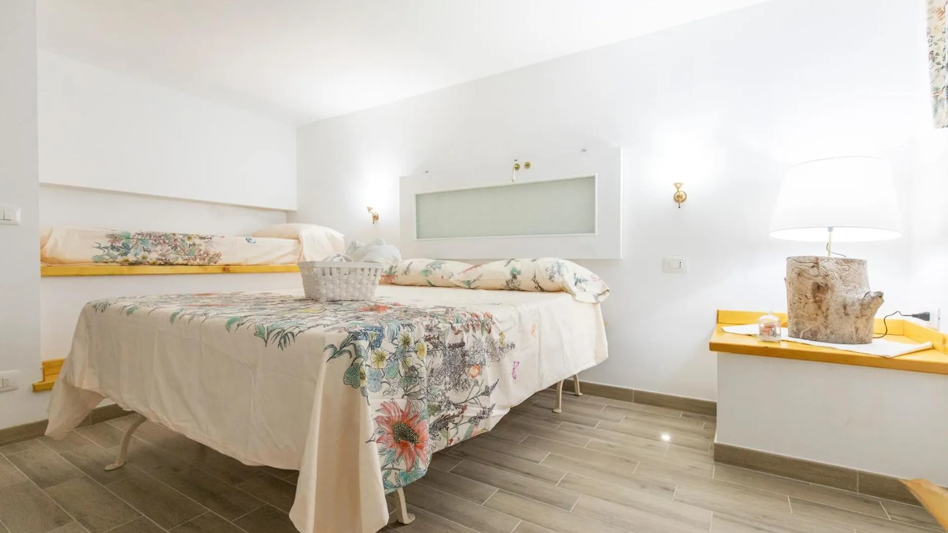 Fabiene Familyholidays Gelsonia Cefalu 0*,