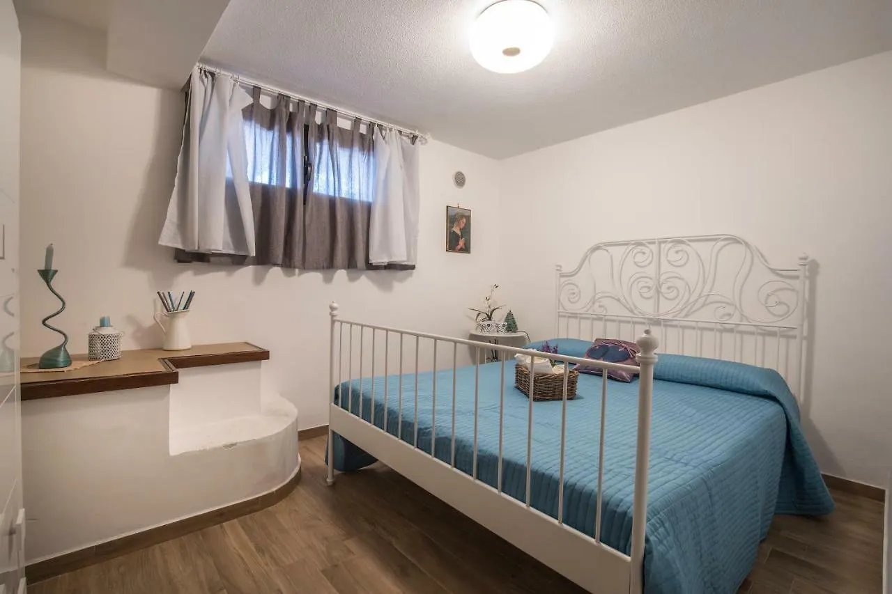 Fabiene Familyholidays Gelsonia Cefalu 0*,