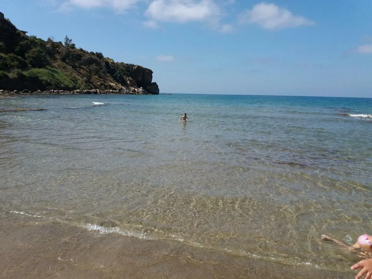 Fabiene Familyholidays Gelsonia Cefalu 0*,