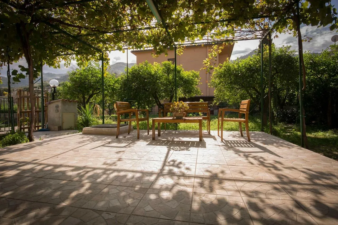 Apartment Fabiene Familyholidays Gelsonia Cefalu