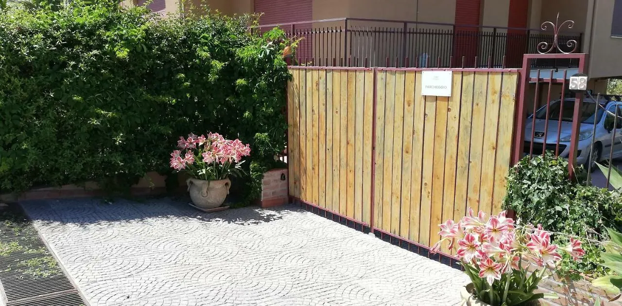 Fabiene Familyholidays Gelsonia Cefalu Italy